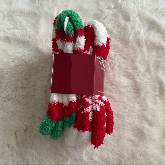 NWT 2-Pack Holiday Socks - Picture 4 of 5
